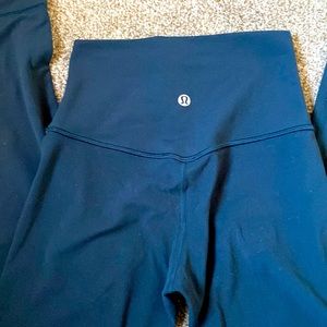 Like new lululemon align 25 in
